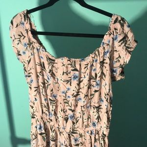 Off the shoulder pink floral spring dress 💙